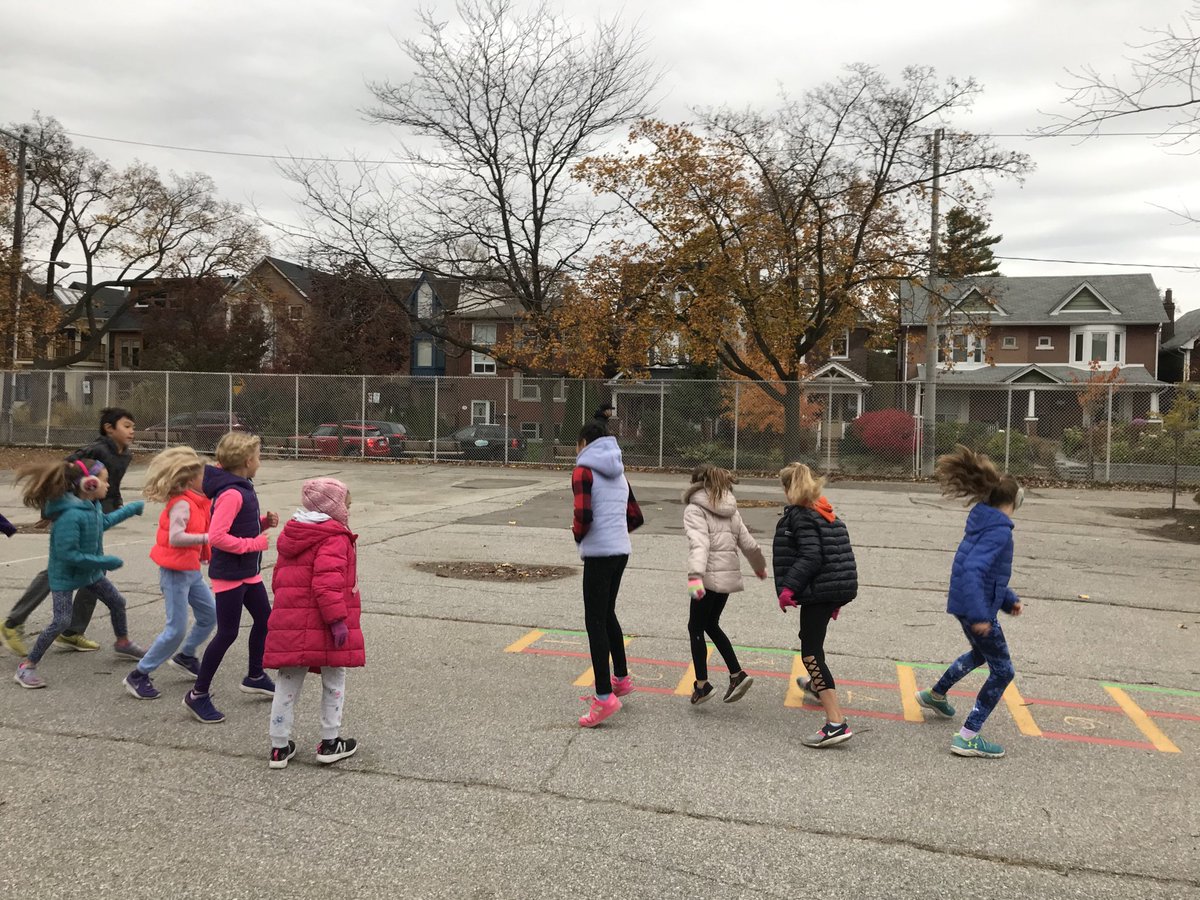 teamunbreakable's tweet photo. At Jackman Public School this morning training students for the #BoldandCold 5k coming up Nov. 23 #physicalhealthformentalhealth https://t.co/aw28H9UtYA