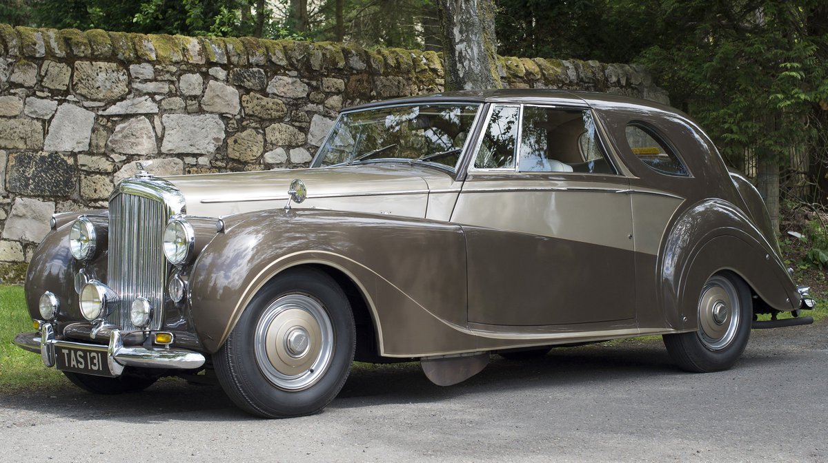 Arnold Clark tweet media