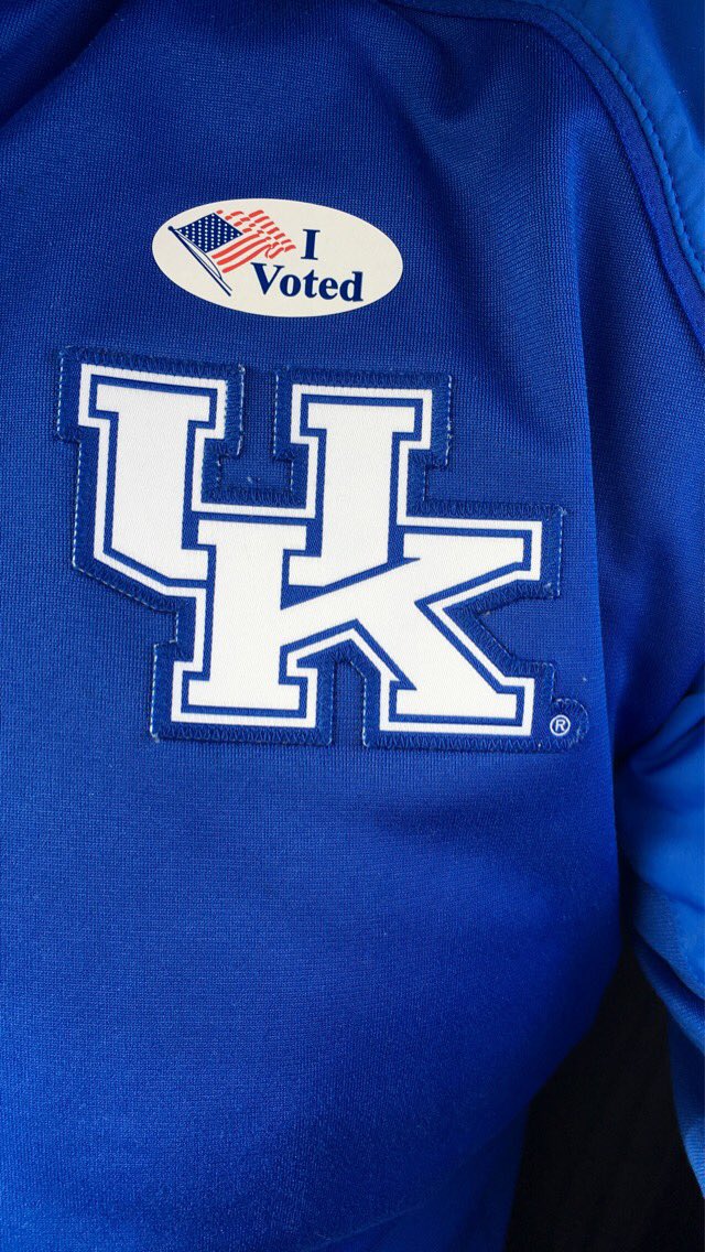 AndyWadeKY's tweet photo. #Kentucky #VoteOnNov5 #Republican #NoBevin https://t.co/TErt26EoHC