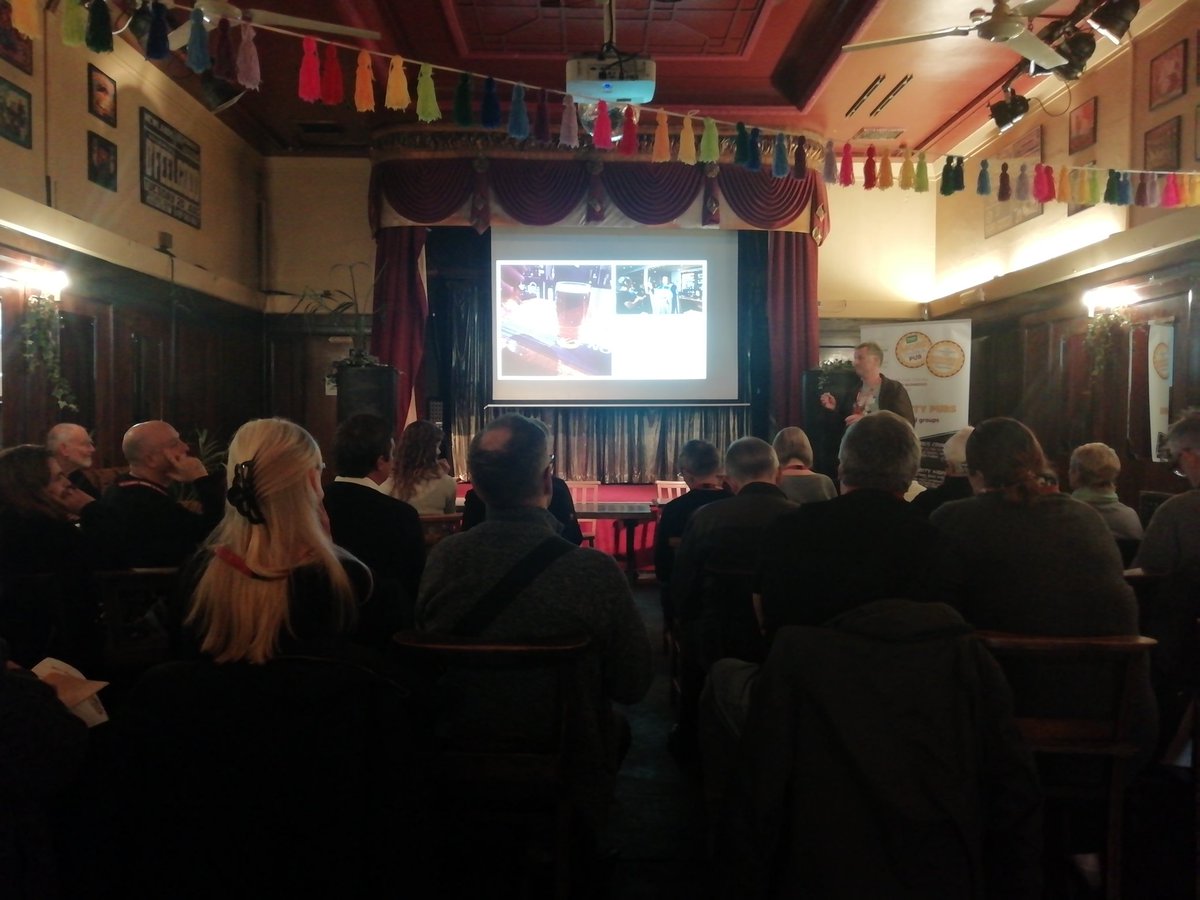 coop_finance's tweet photo. Really glad to be here at the Ivy house today delivering a Finance workshop for #MTAP19 @PlunkettFoundat @peoplesbiz https://t.co/DTrHpNYwcE