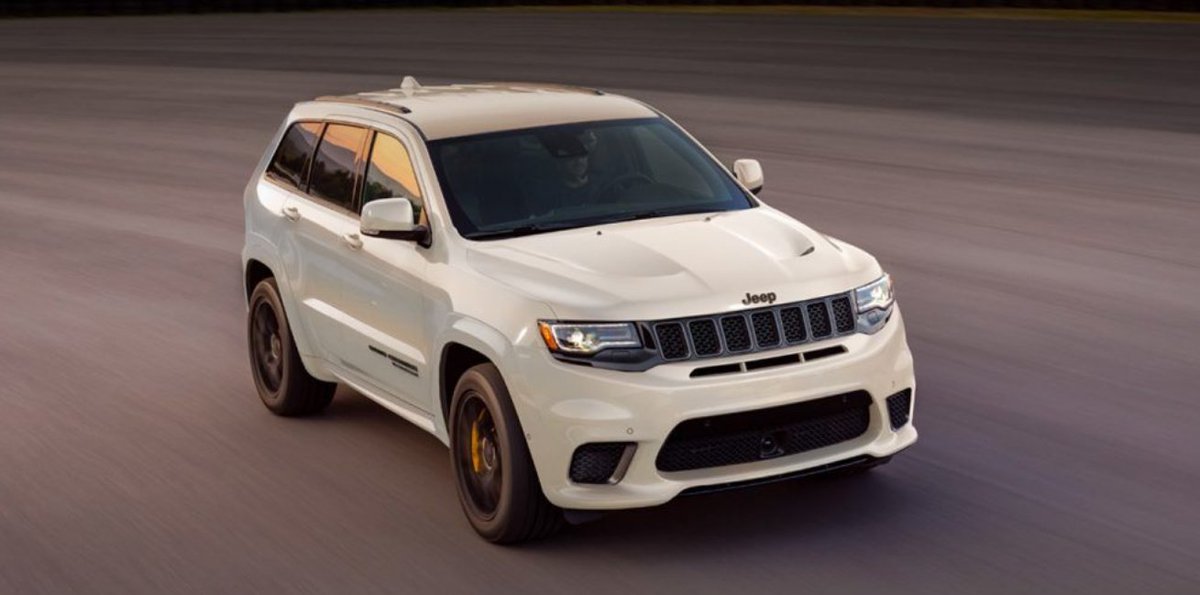 BrighamGill's tweet photo. Packed with power normally reserved for the track, Grand Cherokee Trackhawk® and SRT® are engineered for those who demand aggressive and authentic performance. https://t.co/FCwBcTnWfI