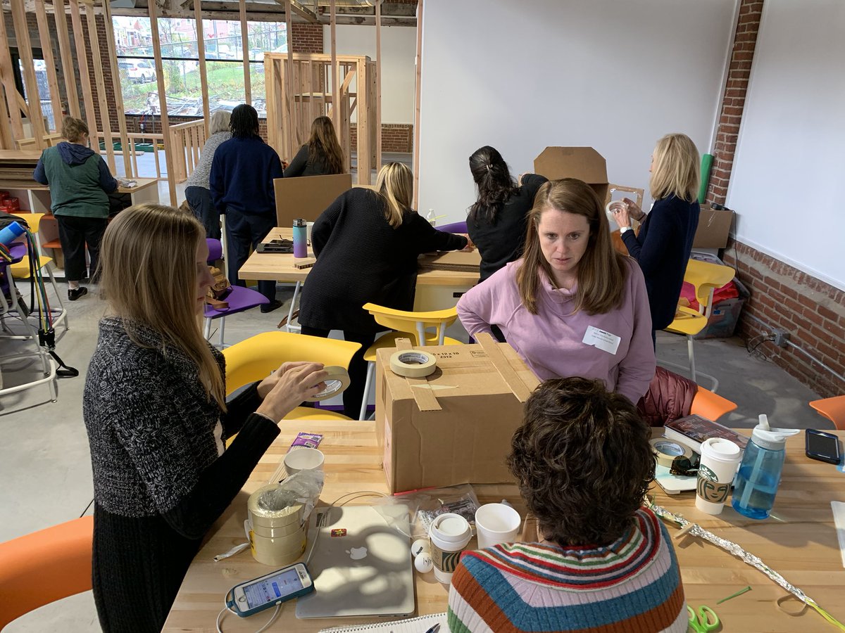 MrRyneAnthony's tweet photo. Having a blast with educators in the region exploring the maker movement and literacy! Love seeing making in @FluxSpace_io #makeinflux a @STEMCampEdu experience! @maker_maven @dciupd @CapstonePub #makered #makerspace #STEMCampEDU @CorbettInc https://t.co/H3Igrmn2tz