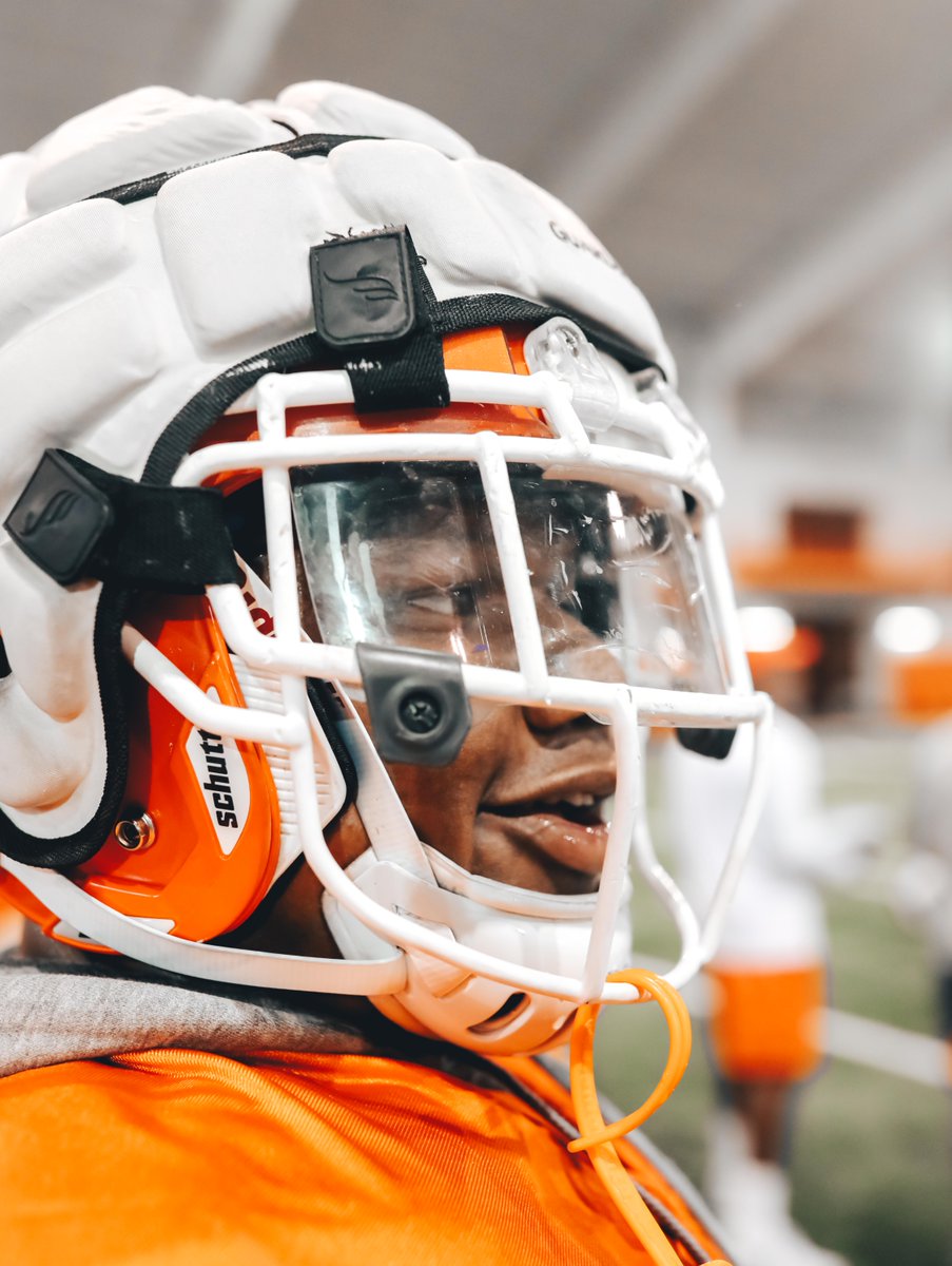 ClemsonFB tweet picture