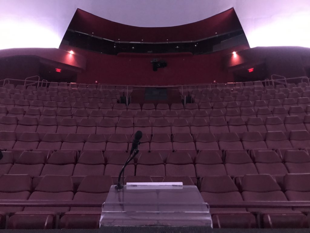 KapoorMedEd's tweet photo. #Geeking out moment! 

Speaking at the #LongIsland #STEM Professional Development Day at... 

!! @CradleAviation 🛩🚁 !!

!! in the @JetBlue Sky Theater PLANETARIUM 🌌🌎🚀 !!

@NorthwellHealth @NorthwellDGIM @Northwell_EM @ZuckerSoM @Northwell_Life @HofNorthwellSGN https://t.co/ArYC2tsOnO