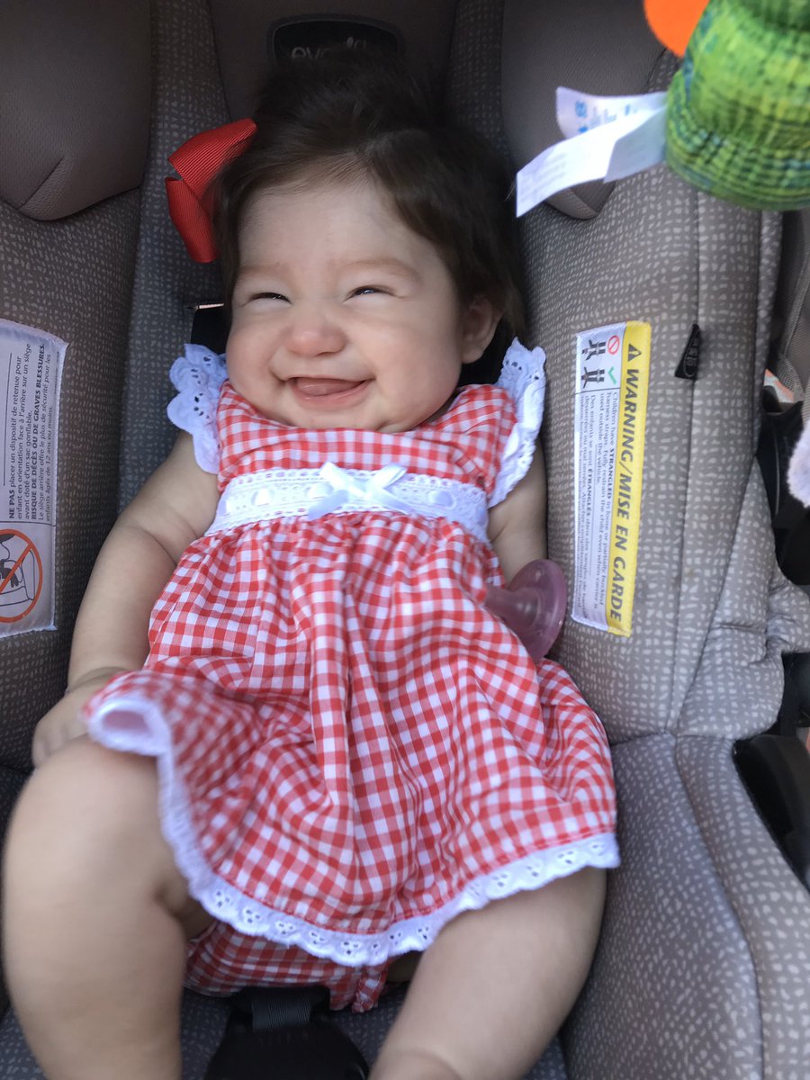 Loveadyy's tweet photo. We’re at 3 months now! And she’s already being a sneaky sneaks and yelling at her dad and I’m loving it 😀🥰 #Novalee #babyniece https://t.co/Di2aDHPop9