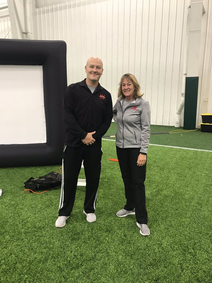 Miss Ulrich tweet media