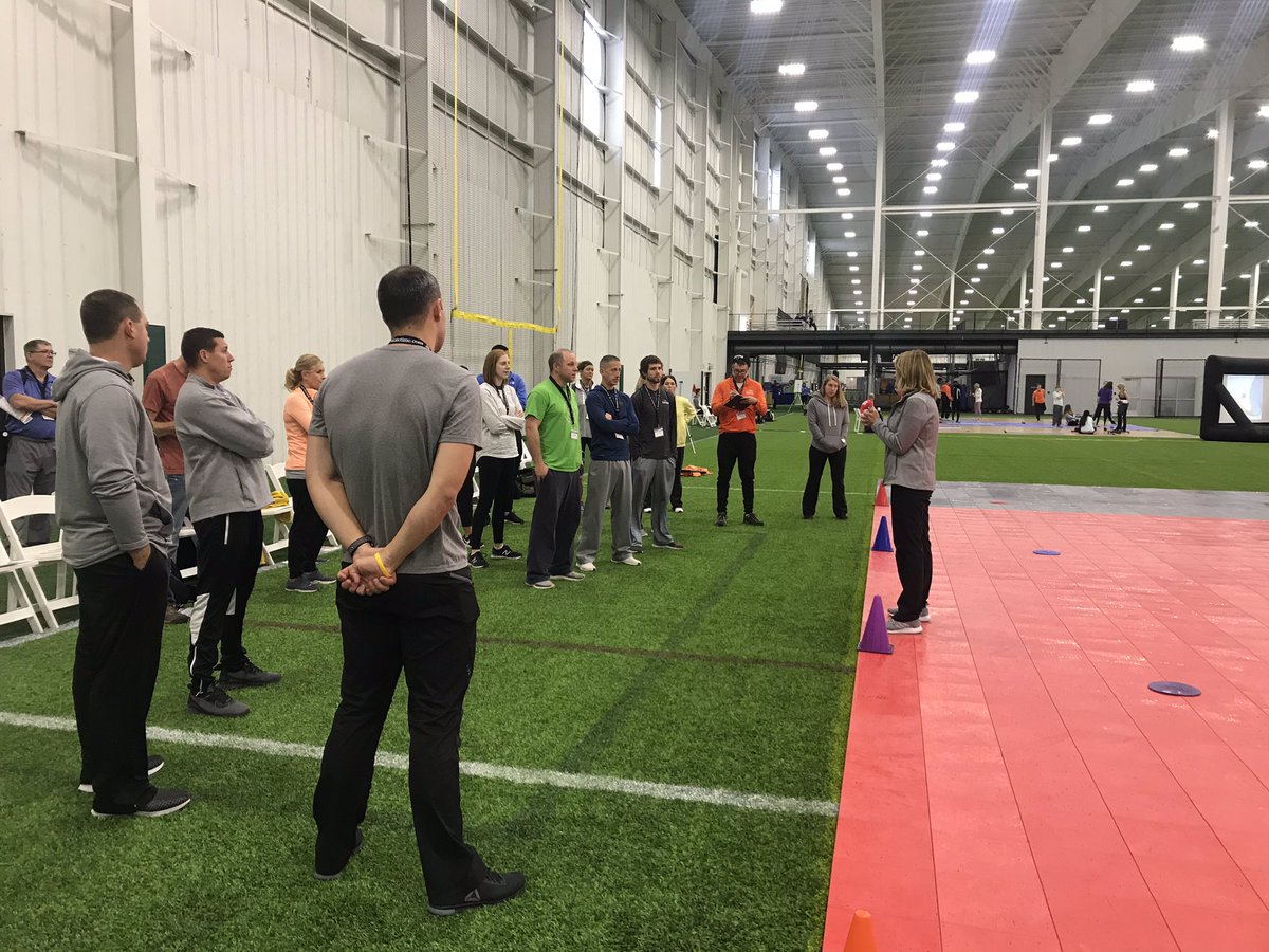 Miss Ulrich tweet media