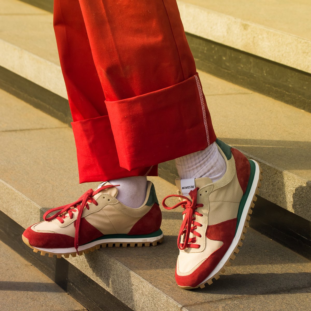 yomzansisneaker's tweet photo. Introducing #Novesta 👟 Novesta MARATHON TRAIL VEGAN has been created to redefine leather-free, vegan footwear styles through the iconic MARATHON shape. 

We took the silhouette for a spin in our latest #YMZStyleBase (Link: https://t.co/eNX6A5Fz3R)

Available at @SheshaLifestyle https://t.co/1IIj2oy7h0