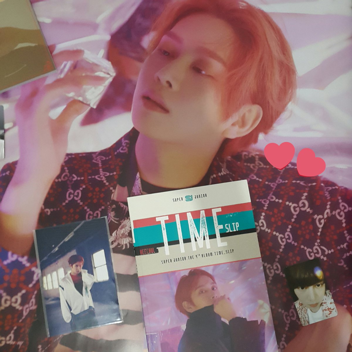 heechulie_'s tweet photo. My album finally arrived~
Thankyou Vanie @SJ_SsiwonChoi 💙💙 https://t.co/29jSzXiJ9x