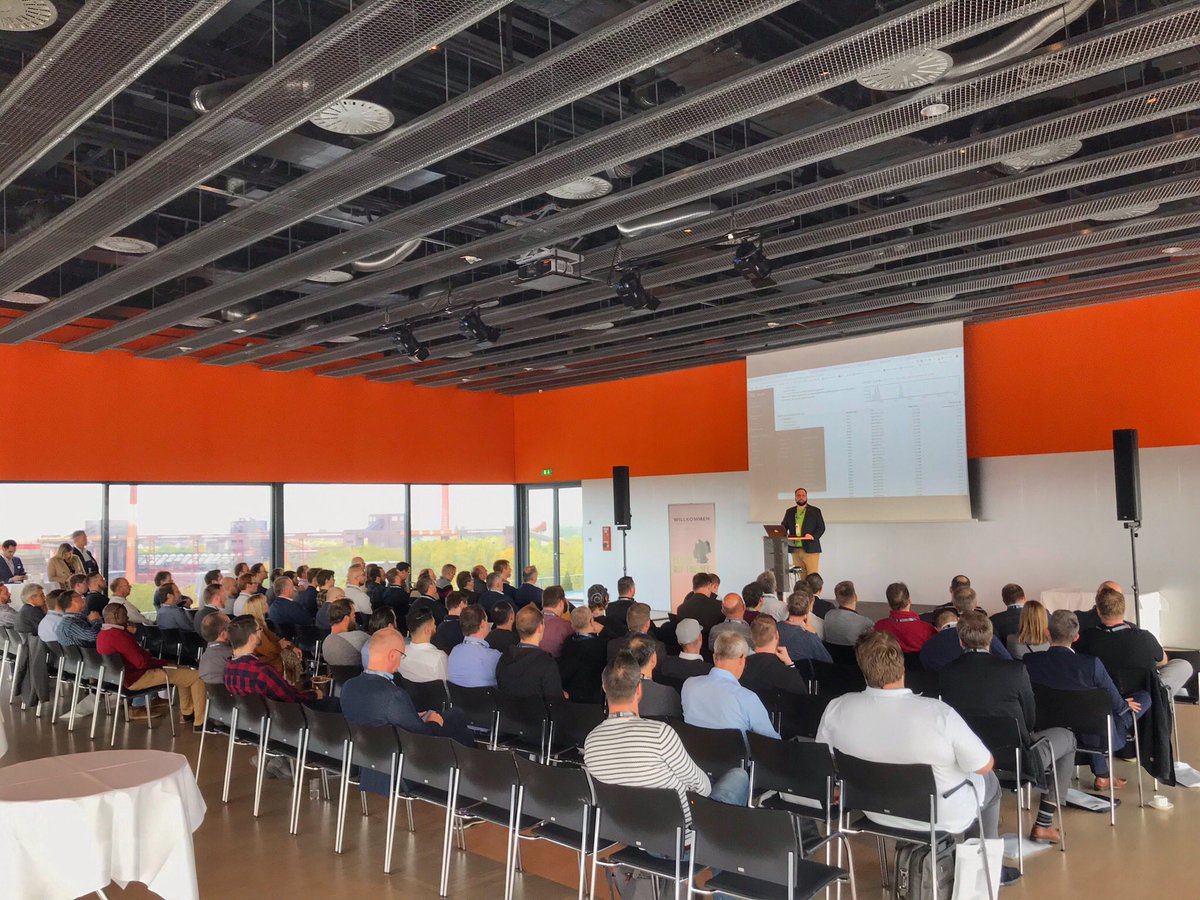 MarcPuschmann's tweet photo. #CiscoMeraki on Tournee in #Essen. Fully booked customer event takes place at #ZecheZollverein. Great contrast of #industrialization and #digitization. Let‘s start the Journey towards #CloudManagedIT! @cheidbri @meraki https://t.co/LrVVmSNu5c