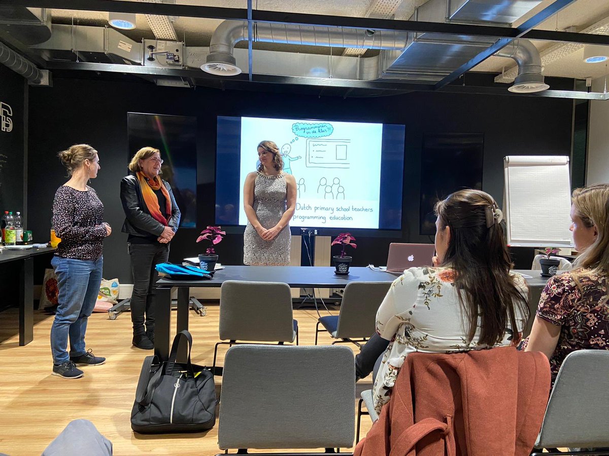 Shir048's tweet image. Afgestudeerd voor de masters Computer Science en Science Communication! 👩🏻‍🎓🎉
Presentatie en thesis zijn te vinden via perl.liacs.nl/shirley-de-wit/