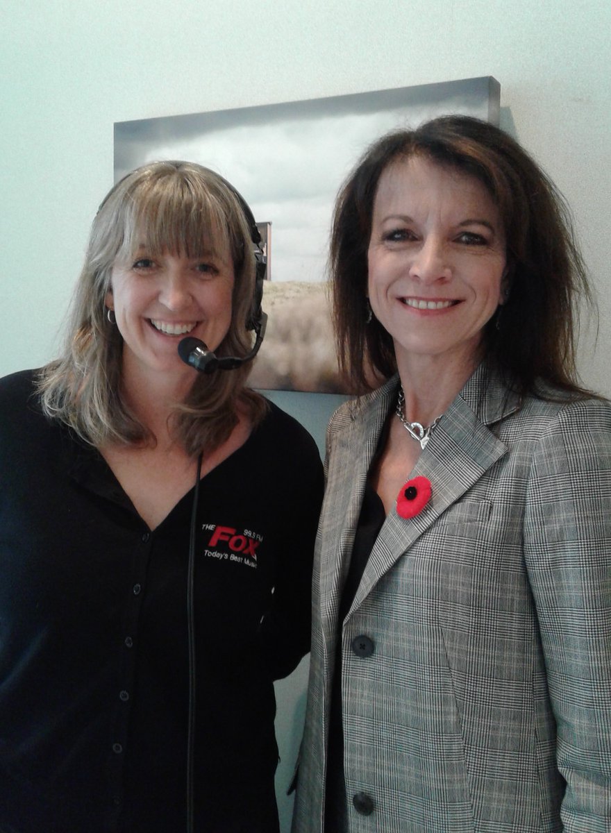 lambtonmutual's tweet photo. The Fox FM’s Sarah Woodley is here today from 9 a.m. until 1 p.m.! Drop off donations for the Inn of the Good Shepherd or your local food bank.  Your monetary donations are also gladly accepted. Listen in for more details. Together, we can make a difference in our community! https://t.co/7p0MH50RhY