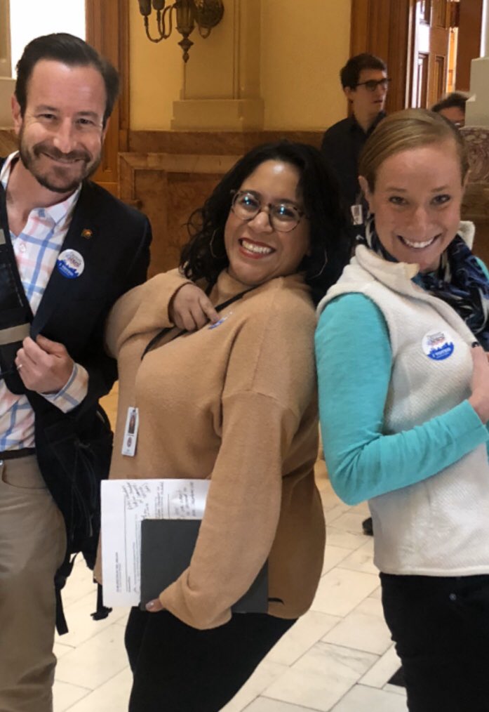 allie_kimmel's tweet photo. Happy Election Day! #TeamPolis votes!! 🗳 https://t.co/Sn5RTbbZ3m