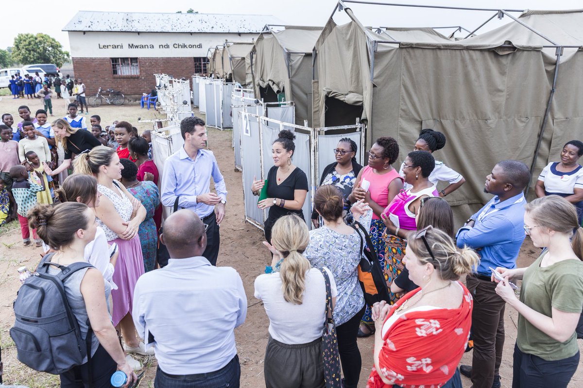 PatienceBMM's tweet photo. U.S. foreign assistance is just 1% of the federal budget. For less than a penny on a dollar, we’re saving lives,
combating poverty and benefitting our own Malawi's security. I'm seeing firsthand how these investments save lives with @CARE #LearningTours https://t.co/ub2swseFfQ