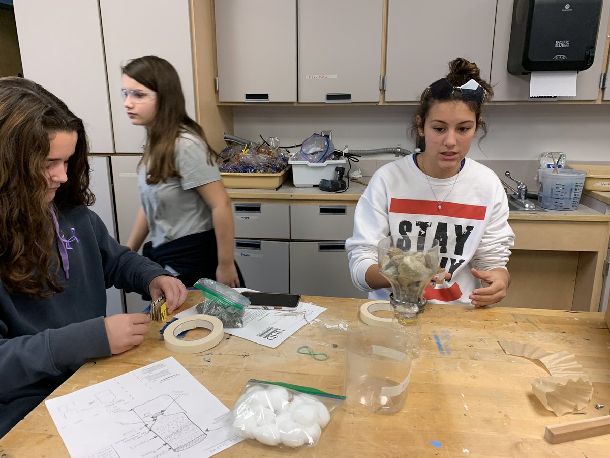 amandahough6's tweet photo. Awesome ideas 4 #Prototype water Filtration systems 4 #Microplastics using #RecycledMaterials #MASTEM Week2019 #Mashpee Engineering Ss @mashpeetech @MassLtGov https://t.co/wgnsp0Wyoq