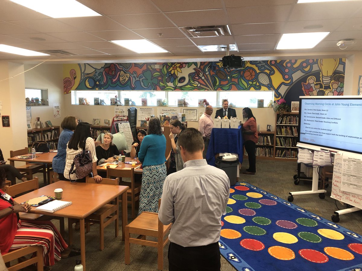 “SEL is not one thing, rather, it’s all the things.” I’m so grateful to John Young for opening up their classrooms for us to learn and discuss how SEL can a part of all that we do. ⁦<a href="/CollabClassroom/">Collab Classroom</a>⁩ #SEL