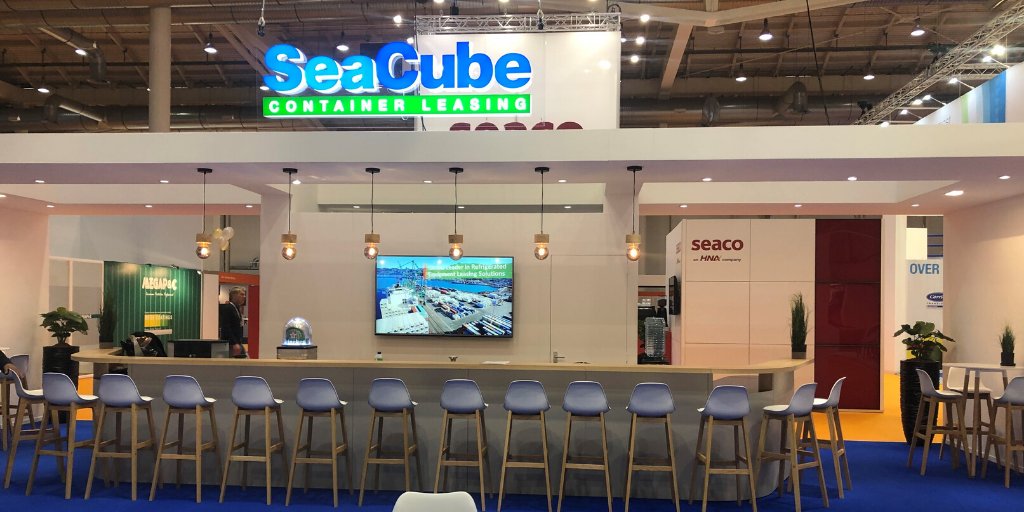 SeaCubeContain's tweet photo. Attending the first day of #IMEU19 today in Hamburg, Germany? Our team of #Logistics experts are in stand B50, ready to answer any of your #shipping questions. Stop by to find out what SeaCube can do for your company! #DryContainers @IntermodalEU https://t.co/yJeJkOan2I https://t.co/2guyjis9ck