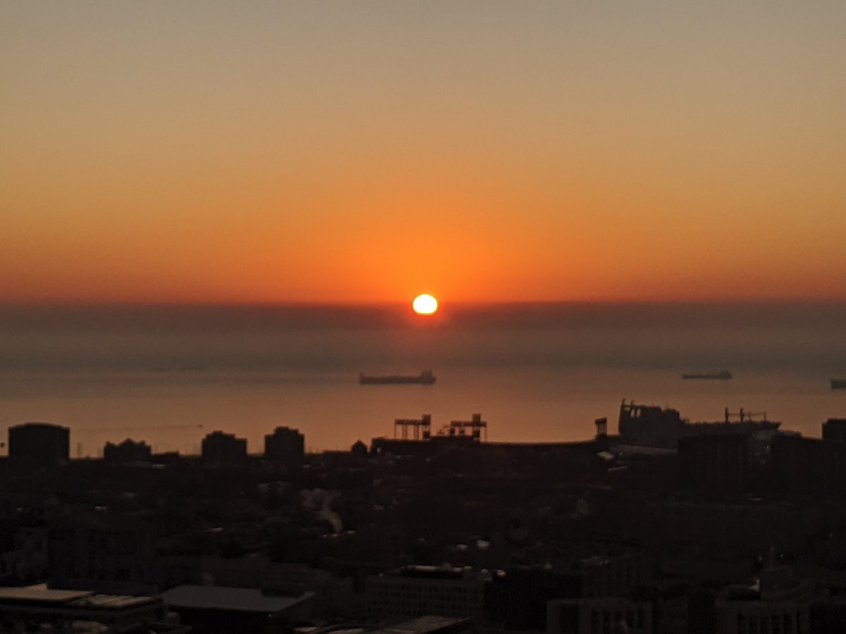 Woohoo!!! Looking forward to all of it!!! With a sunrise like this, anything is possible! #grateful #GetItDone