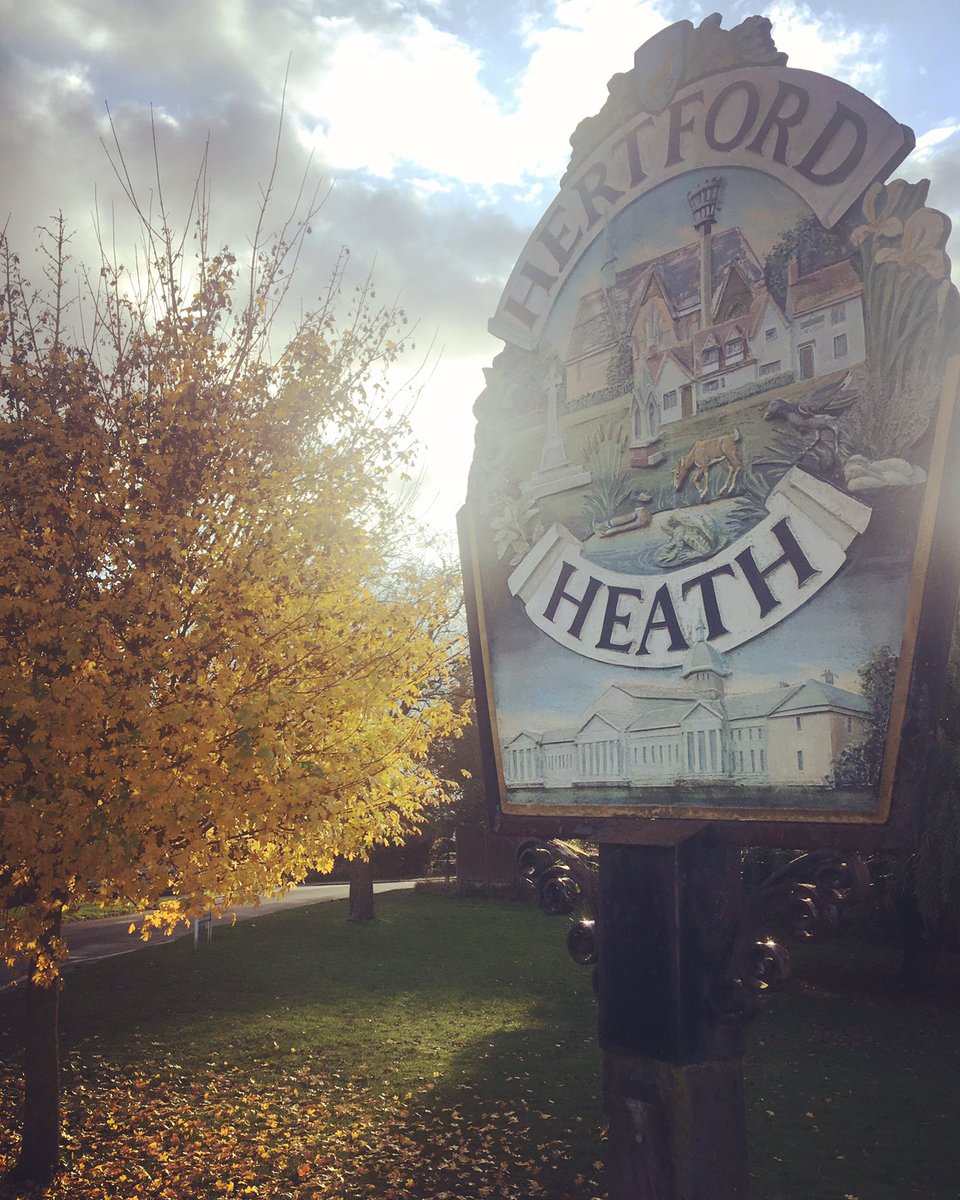 #autumnvibes in #hertfordheath 🍁#villagelife #villagegreen #community