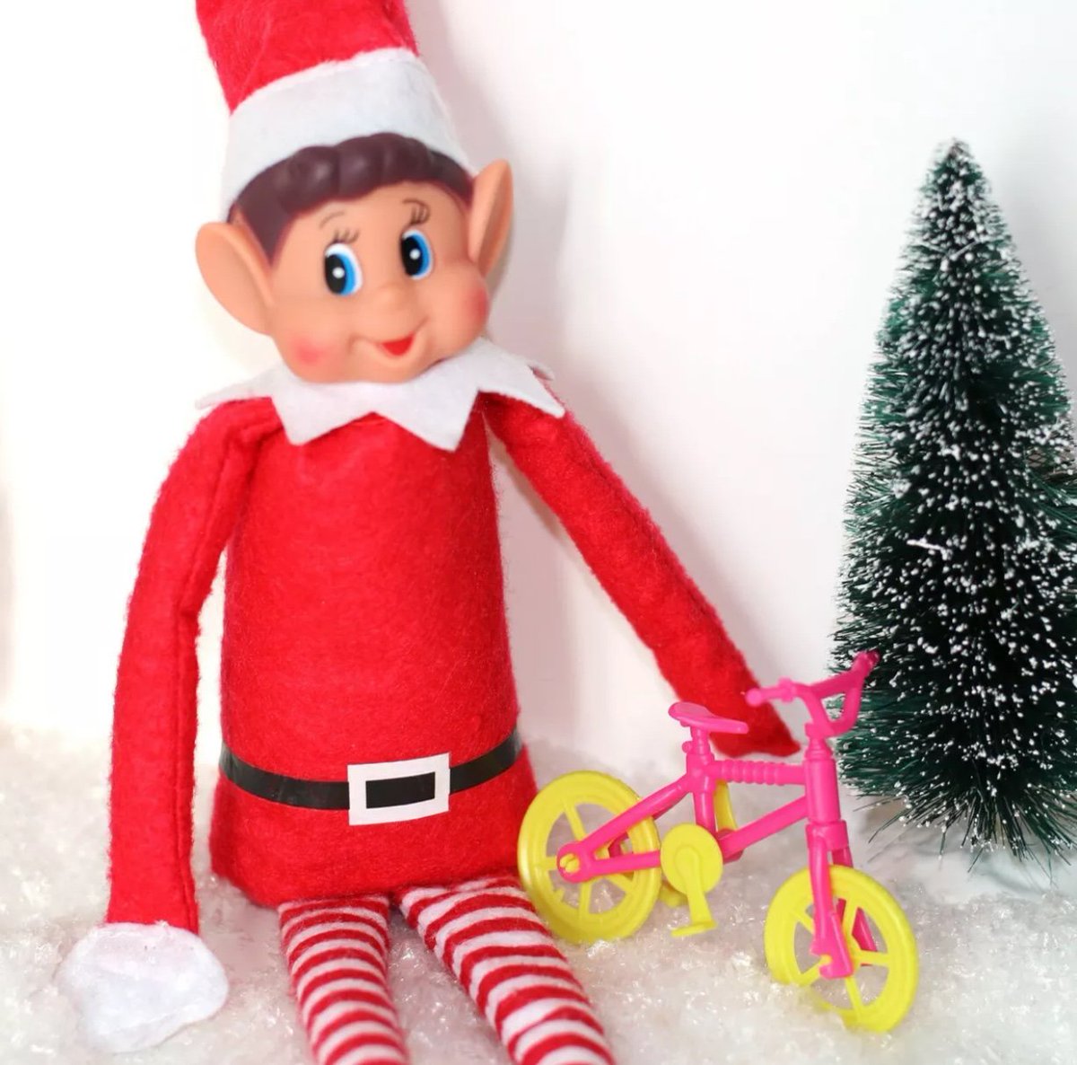 CandyCrystal1's tweet photo. Which accessory would you choose!? Simply copy and paste this number 302961022585 into the eBay search bar to see our new Elf on the Shelf 2019 accessories!! #elfontheshelf #christmas2019 #cute #newstock https://t.co/dKLD6dqaIN