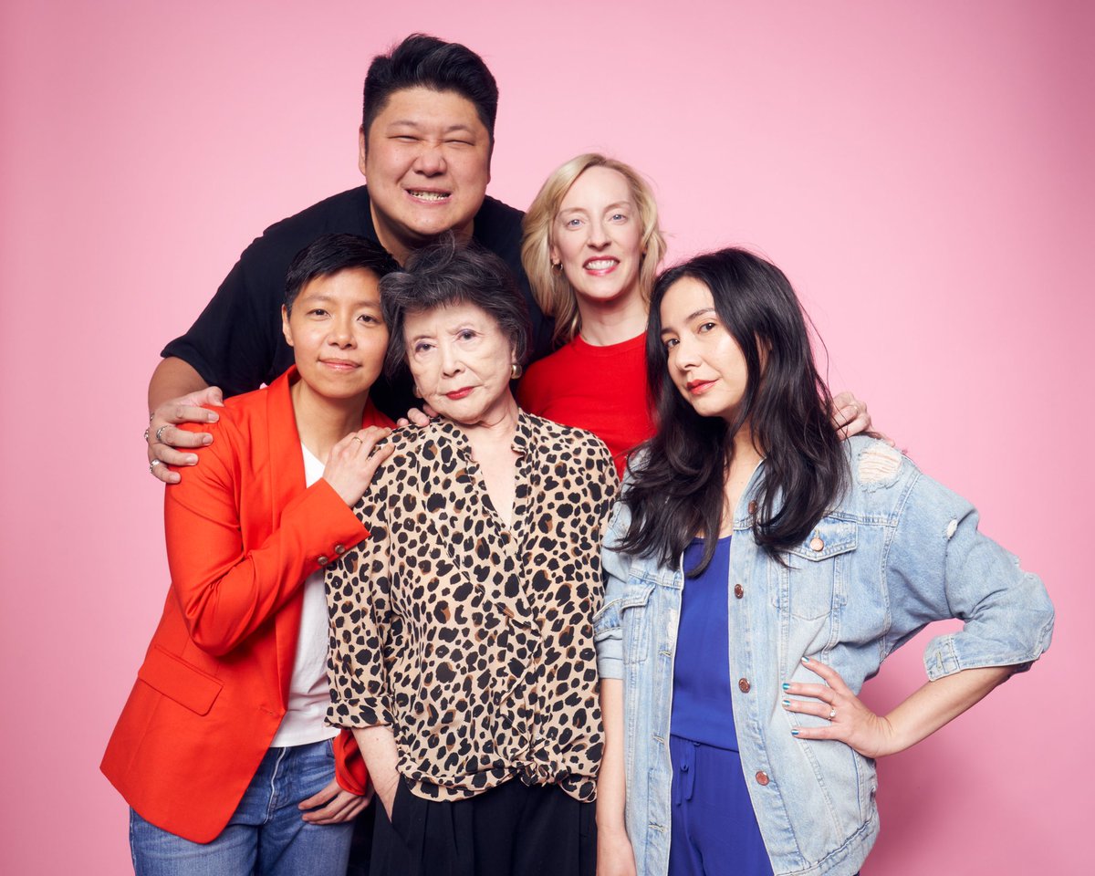 Tribeca's tweet image. Sasie Sealy and Angela Cheng, winning directors of Tribeca, @TribecaFilmIns, and @ATT's 2018 #ATTUntoldStories, and collaborators at #Tribeca2019 for the debut of LUCKY GRANDMA.

This could be you. Submissions close today for our fourth edition. Apply now: go.att.com/untoldstories4