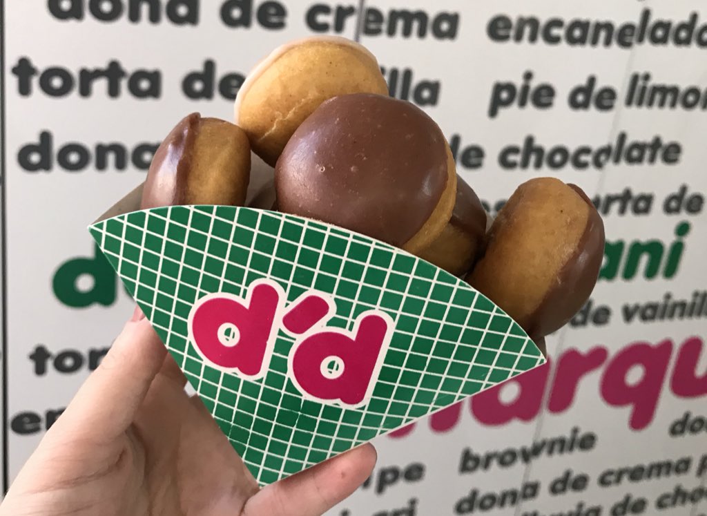 Dey'Donuts tweet media