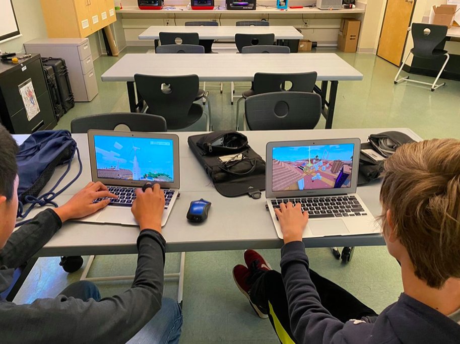 tofer8's tweet photo. Students creating an eco friendly world on our School Minecraft server with Mrs. Dawson! #DesignThinking #Creativity #Collaboration #gorhamms https://t.co/ZF07cvbz4E