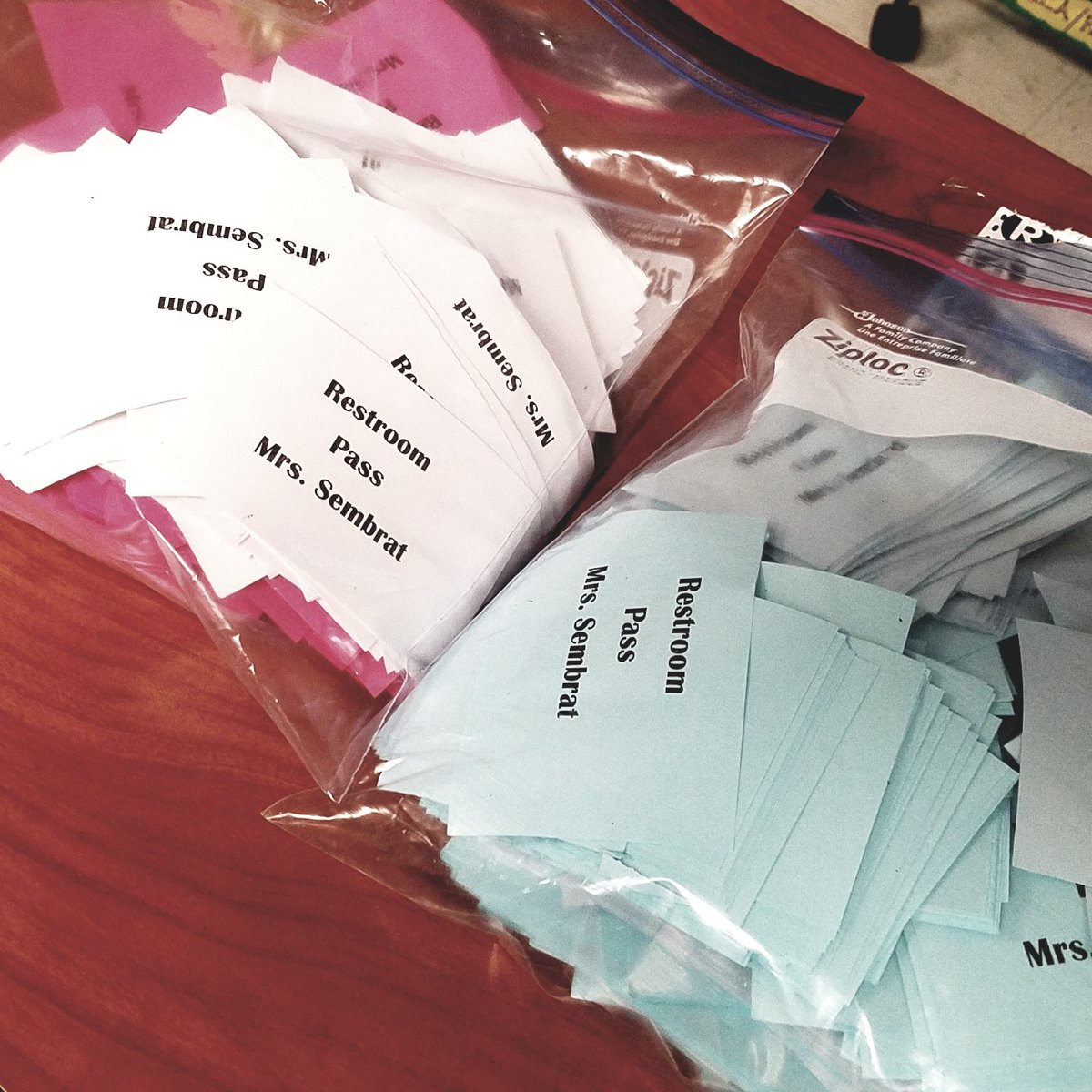 5th grade teachers always have the best ideas: disposable bathroom passes. Thanks Sembrat for letting me take pictures in your room. #nomoregerms #bfpaparazzi
