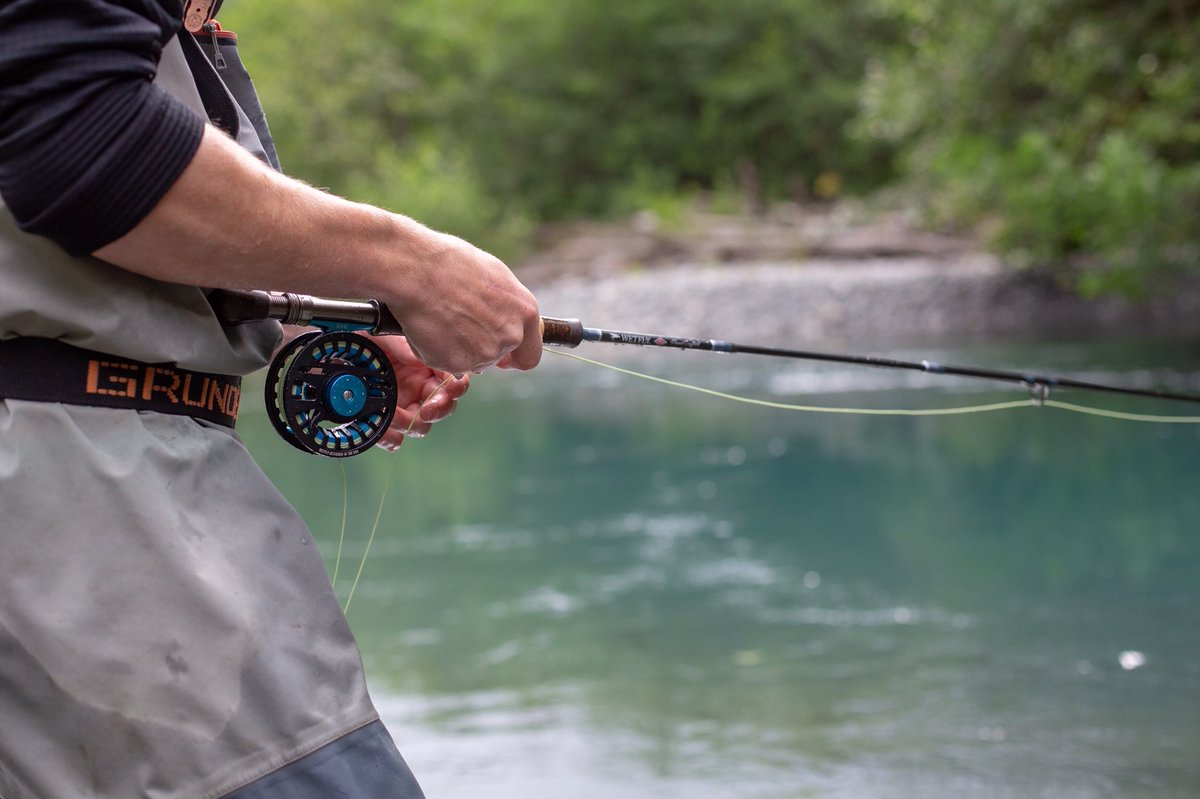 WetflyFish's tweet photo. The WETFLY NITROLITE reel in action! All the features of a reel that weighs 2x as much, perfect for late fall trout fishing 🍁 #wetflyfish https://t.co/PpqphZkI1d