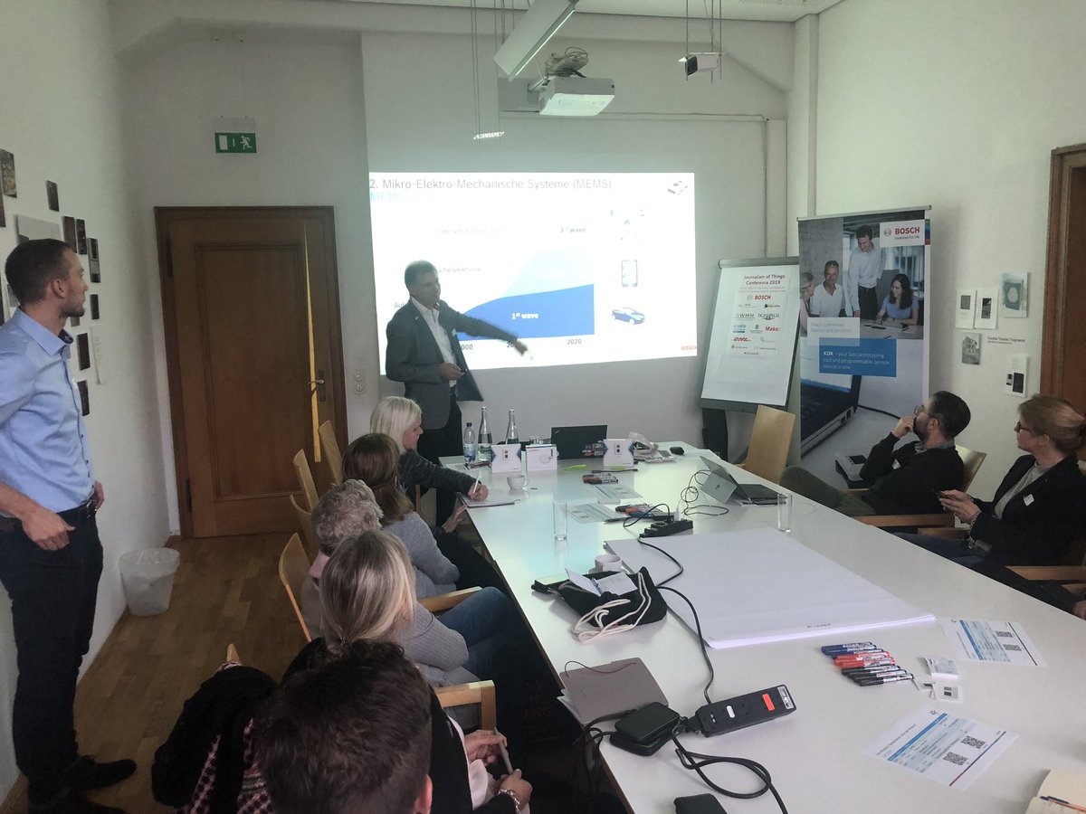 michaschmidtke's tweet photo. How to make use of sensors in order to bring #journalismofthings to life? Exciting hands on workshop with @xdkprm1 from @Bosch_BCDS #jotcon19 #IoT #MEMS https://t.co/YxKTxzBgr6