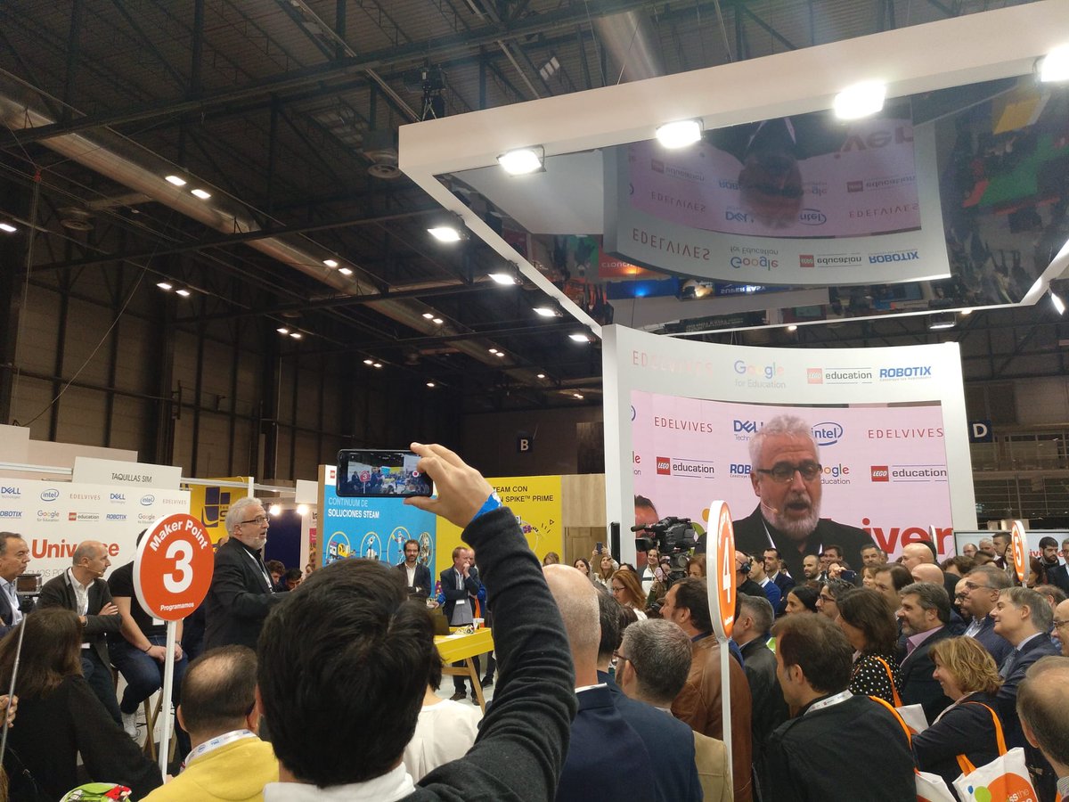 MasEdelvives's tweet photo. Inauguramos SIMO 2019 con un mensaje del director de Edelvives: "hoy se trata de alcanzar el universo". #SIMO2019 @MasEdelvives #ifema https://t.co/WH8xe8WX3d