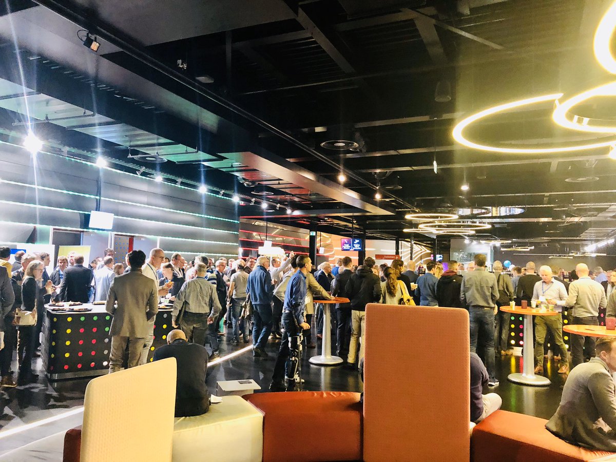 SHIBUtrecht's tweet photo. Vandaag staat het thema veiligheid centraal op Smart Homes &amp; Intelligent Buildings. Naast al die kennissessies is er natuurlijk ook tijd om te netwerken! 

#shib2019 #bbb2019 https://t.co/RZKFZtDFqQ