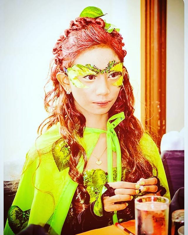 ricadimacali's tweet photo. So many people to kill... so little time.

Hi Poison Ivy. ❤ https://t.co/MlMkD7RwX2 https://t.co/qdEDRLHR70