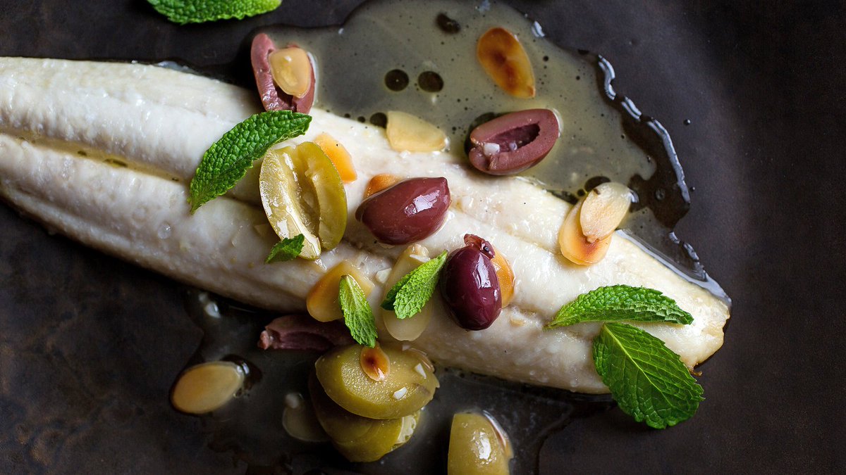 DiningCooking's tweet photo. Mackerel With #Olives, Almonds and Mint
#MackerelFillets #MackerelWithAlmonds #MackerelWithOlives #SlicedAlmond #SpanishMackerel #WhiteWine
https://t.co/6VCPbjdI45
. https://t.co/OGSIzFwCKh