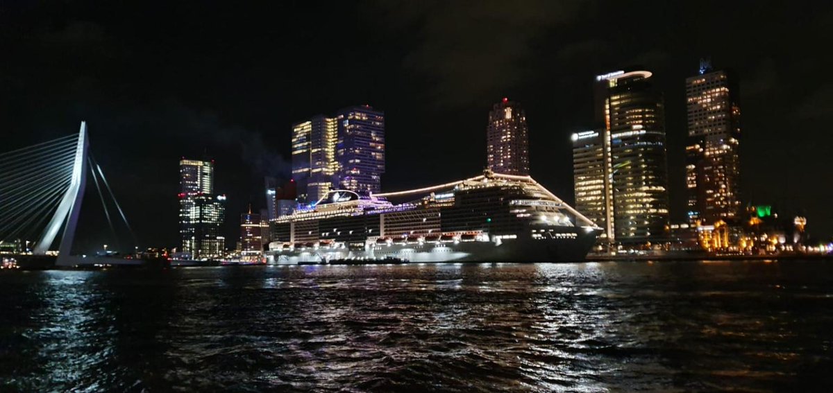 Grandiose congratz to <a href="/MSCCruisesNL/">MSC Cruises (NL)</a> for designing such a beautiful ship! #MSCGrandiosa