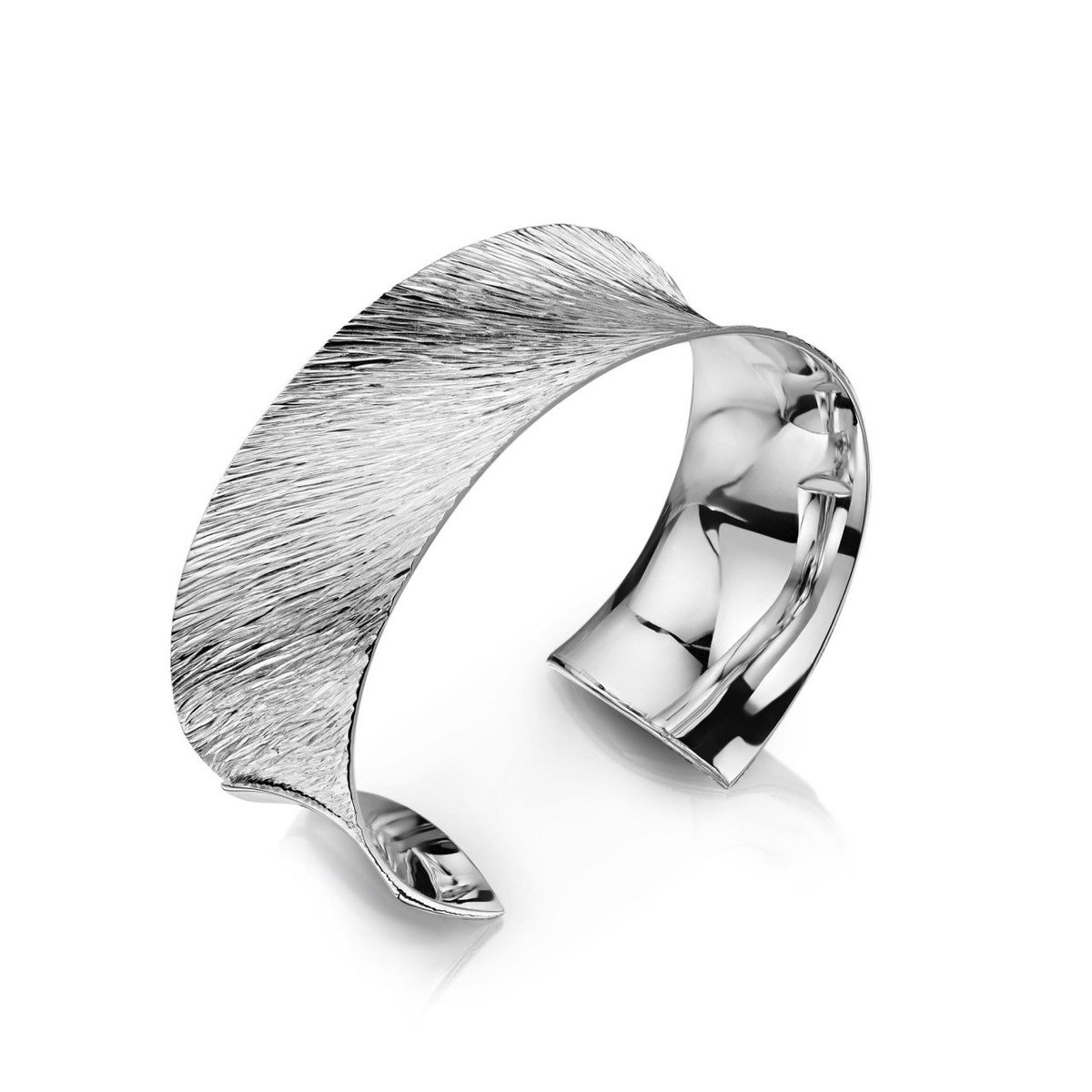 DurstonTools's tweet photo. Video: Make Bangles In Just 3 Minutes https://t.co/QElBufSoKm https://t.co/doLXQZBOnm