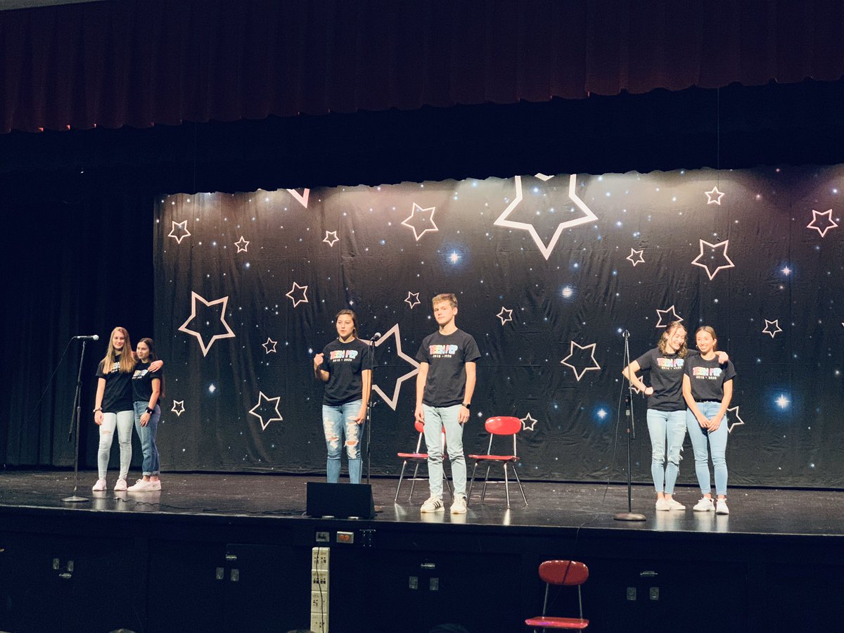 MrsSabG10's tweet photo. Our LHS Teen Pep peer educators are doing an awesome job teaching the freshman students information about Postponing Sexual Involvement! Skits and small group activities are on point! Such an awesome group of leaders and role models this year😊 #LHSTeenPep @TeenPEP_LHS https://t.co/BZlrWHIqe6