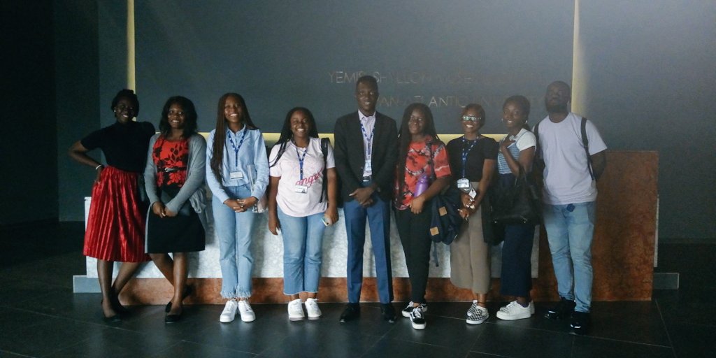 shyllonmuseum's tweet photo. Our students at the university have started coming for guided tours at the museum. Yesterday we had a group tour and they had a great time learning with #art about history and other topics.
#ArtMuseum #Education #TeachingWithArt #LearningWithArt https://t.co/hQFwiUEqDq