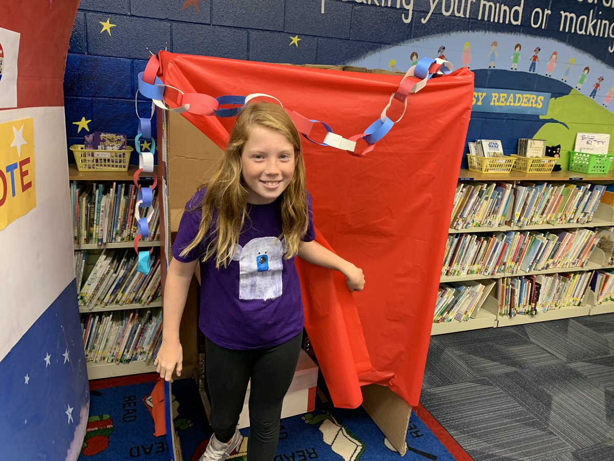 patbellas5b's tweet photo. Our candidates have placed their votes. Who will be on the Principal’s Advisory Committee? We are anxiously awaiting the results! https://t.co/1DSjMy2Ufx