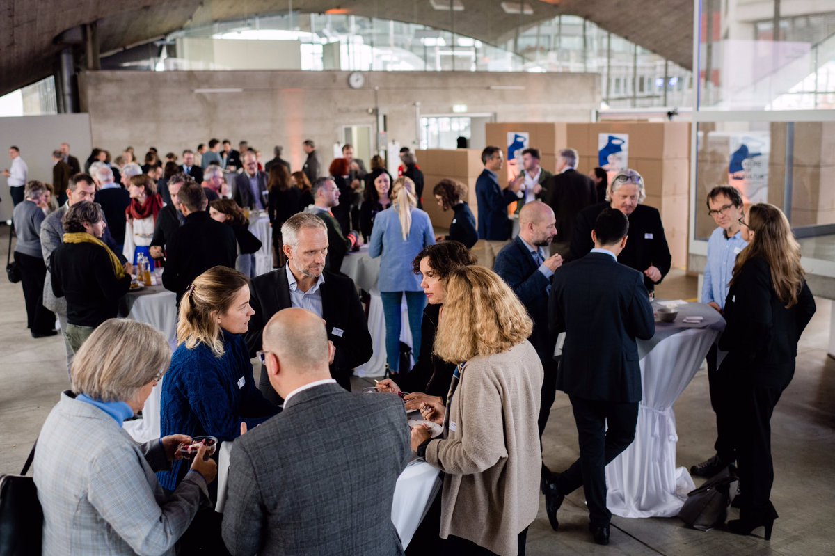 Nous remercions tous les participants et participantes pour les idées, réflexions et échanges qui ont découlés de ces deux jours de conférence. Et nous nous réjouissons de continuer à réfléchir ensemble à la question d’une culture du bâti de qualité. #culturedubâti19 #baukultur19