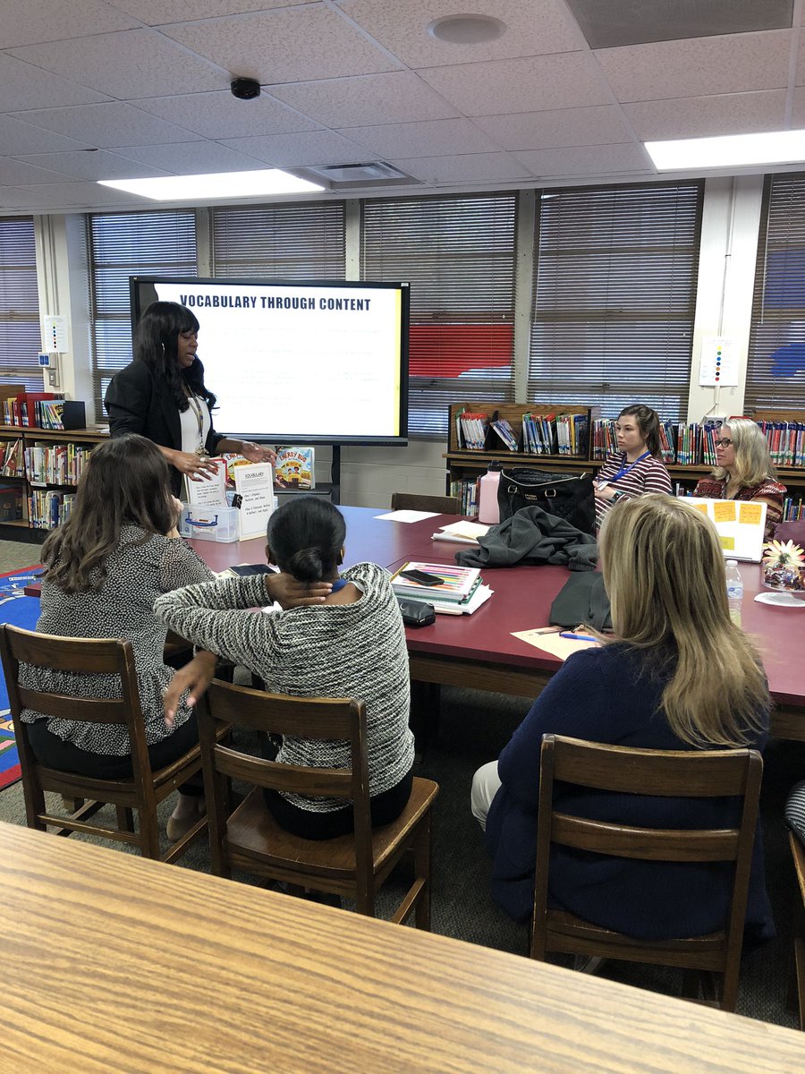 PrincipalDrH's tweet image. Happening now!! Rich professional learning in our Wildcat Nation! Collaboration at its best!! 🐾#pawapproved @DeKalbSchools @RegionISupDCSD @GaDOEELA #Teamworksolutions #nextsteps #nowwhatNovember 💪🏽