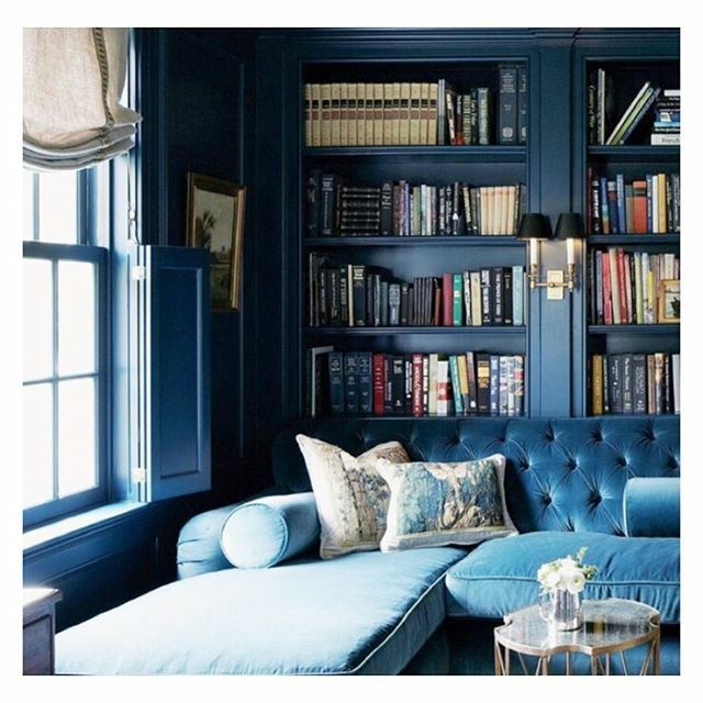 More monochromatic style and more blue. It’s calming it’s welcoming and it’s timeless. Always finding inspiration and loving some great shelving. This is a real winner 👌🏼 ift.tt/2WIT8tM