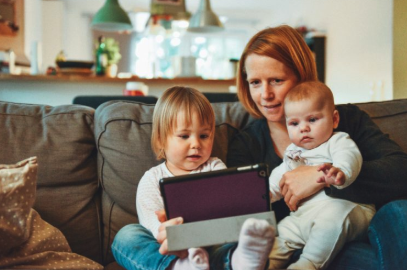 eXroid's tweet photo. Looking for mum's that have suffered, coped and had treatment for their post pregnancy haemorrhoids, to help with our non surgical treatment research and development #mumshealth #haemorrhoids #pilesinpregnancy https://t.co/7LFAjMCQVc