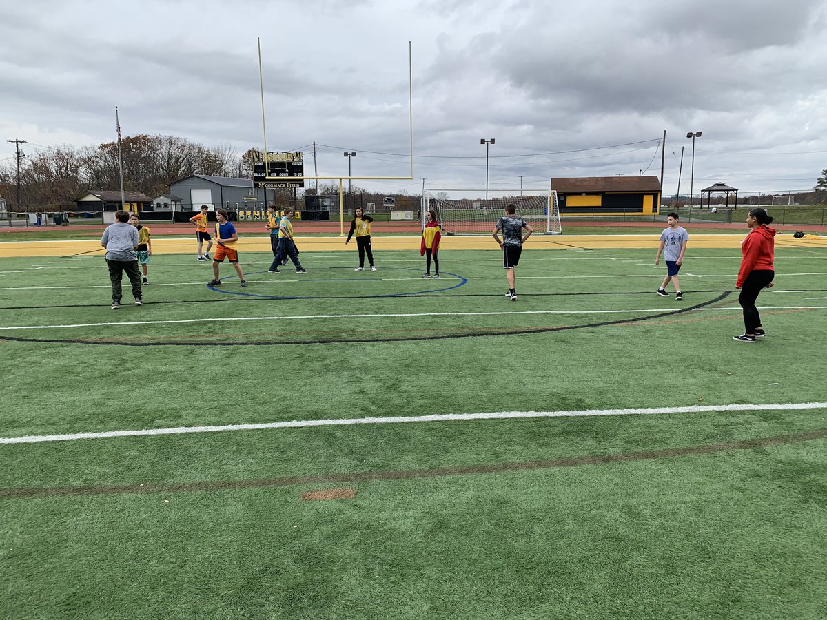 macopinpeFinke's tweet photo. Some of the 7th graders who did not attend our Fairview Lake overnight field trip got to play some football on the turf today! https://t.co/kWVItDsAKf