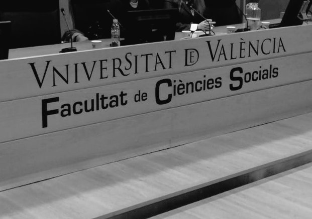 FacSocialsUVEG's tweet photo. 📢 Ja tenim calendari🗓️ de #activitatscomplementàries‼️ #grau #grado #treballsocial #trabajosocial #RRLLRRHH #sociologia #sociologia_politiques Vegeu🧐 👇https://t.co/5cG5cafEb4 https://t.co/8NVw1fXQBE