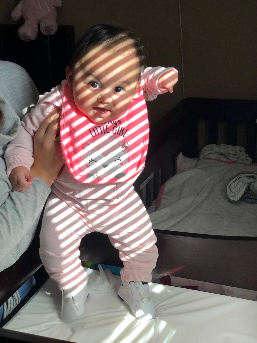 Strellla_'s tweet photo. Hope this cuteness makes your day ❤️ https://t.co/LwGWsBdAYs