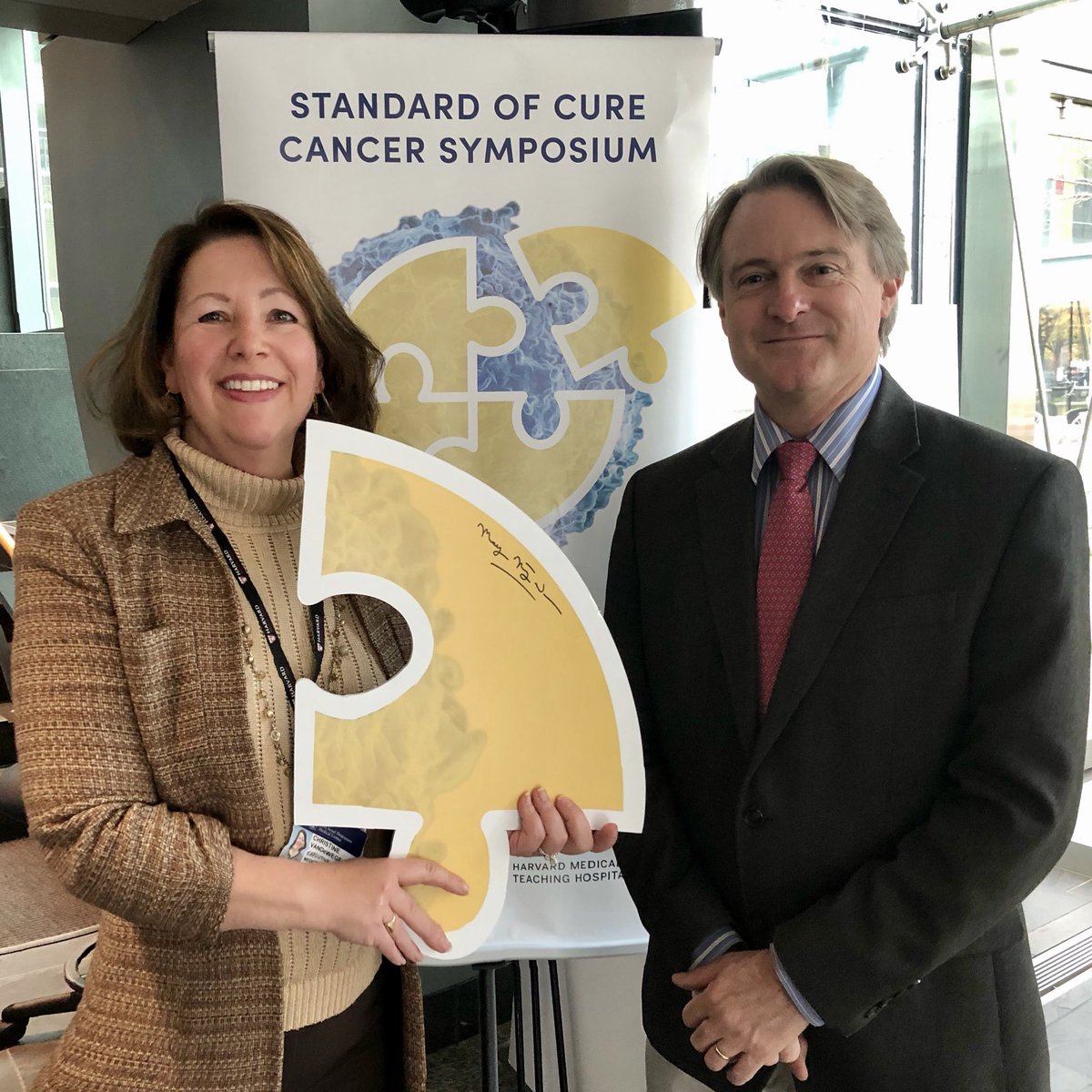 ChristineVanDW's tweet photo. #BIDMCcancersymposium discussing curative combinations with the brilliant ⁦@irmdirector⁩ ⁦@BIDMChealth⁩ ⁦@harvardmed⁩ #Cancer https://t.co/r6jL6B8jjE