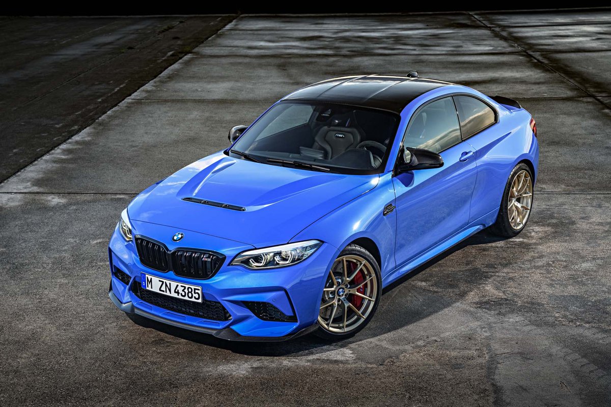 CRANKautomobile's tweet photo. La BMW M2 CS est là! Annoncée à 2200 exemplaires seulement...
 
📄 6 cylindres en ligne 3.0L biturbo
🐎 450 ch et 550 Nm
⏱️ 0 à 100 km/h en 3.8 sec (DCT) ou 4.0 (Manu)
🚀 280 km/h https://t.co/a4LA1F9zq2