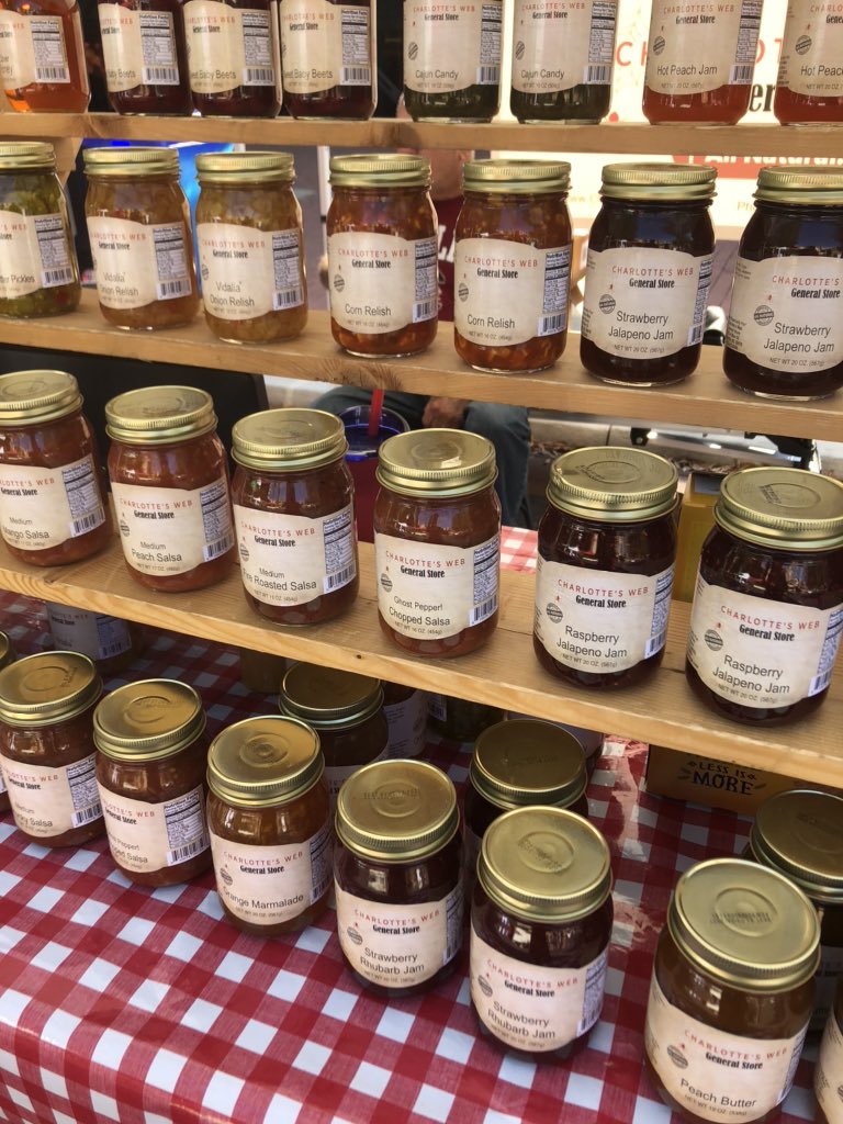 HCIatUSC's tweet photo. Need gifts for the holiday season? Bring home something #SClocal from the Farmers Market https://t.co/VSl3AyFh9g
