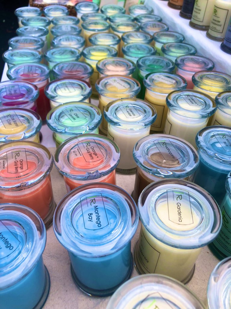 HCIatUSC's tweet photo. Need gifts for the holiday season? Bring home something #SClocal from the Farmers Market https://t.co/VSl3AyFh9g